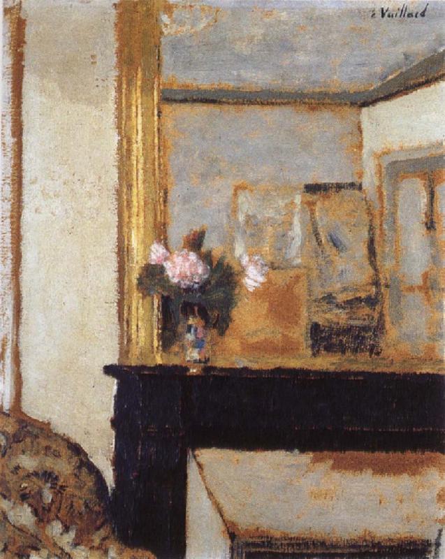 Edouard Vuillard Blomvas on the mantelpiece oil painting image